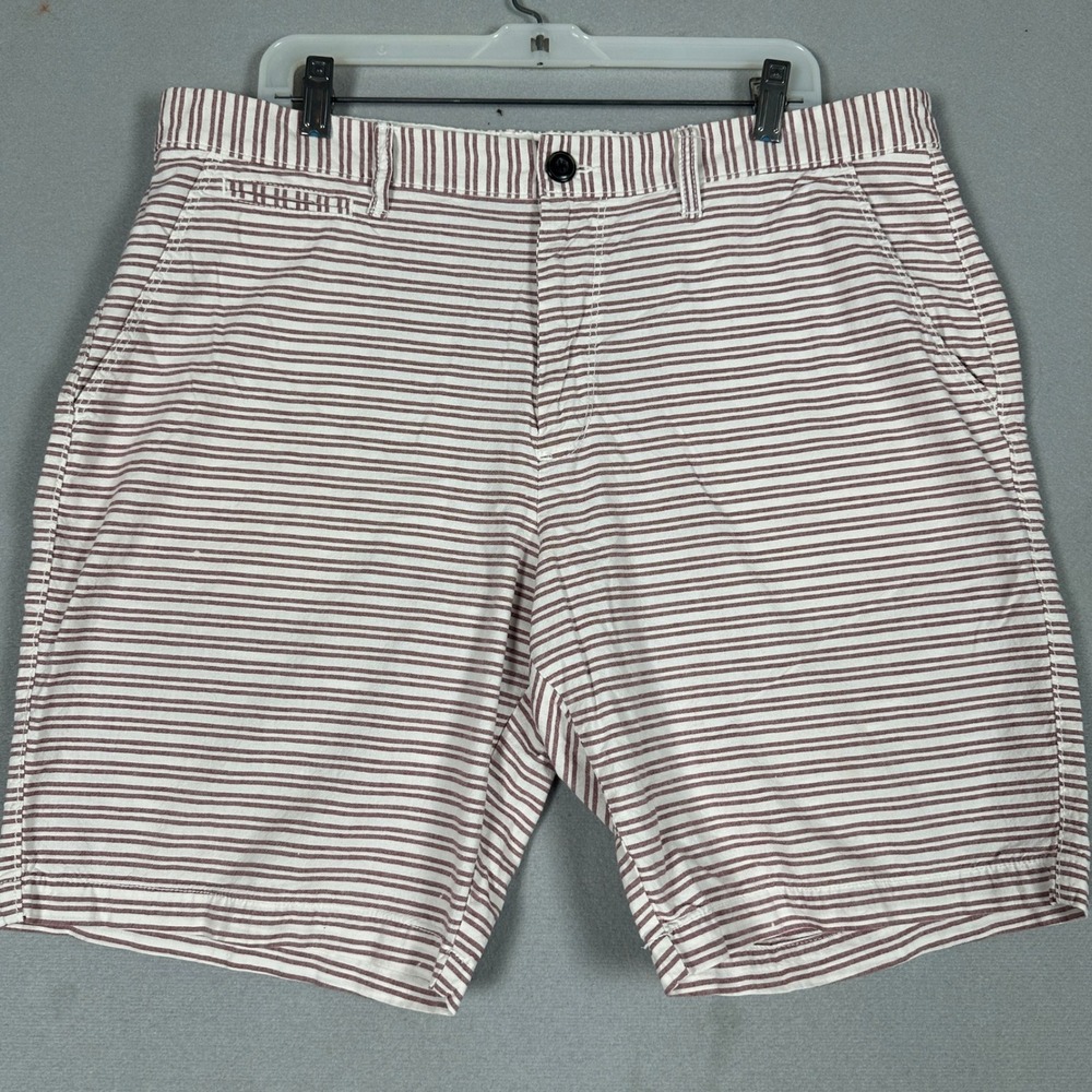 Old Navy Shorts Mens 38 Slim Fit Burgundy White Striped Khaki Chino Flat Front